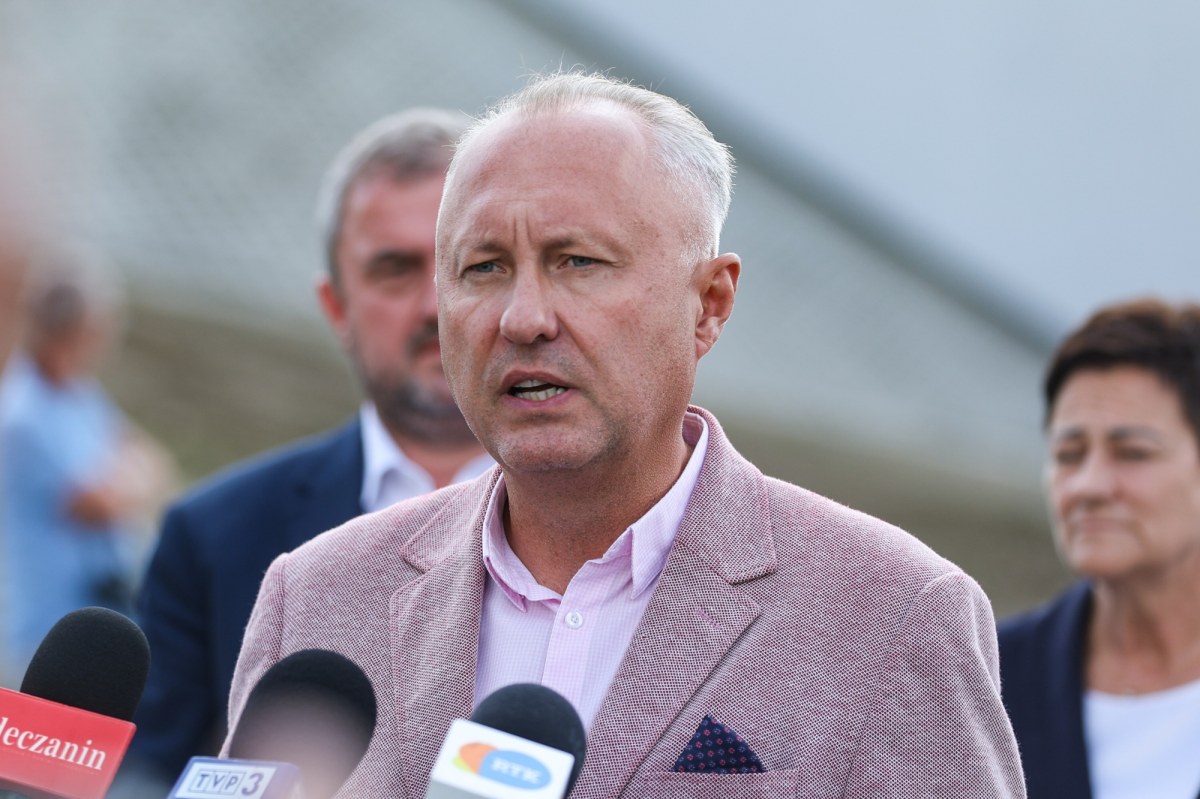 Nowy Sącz. Prezydent Ludomir Handzel i wiceprezydent Artur Bochenek wracają do pracy