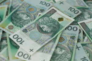 4806 zł miesięcznie dla każdego. 1 stycznia wchodzi ważna zmiana