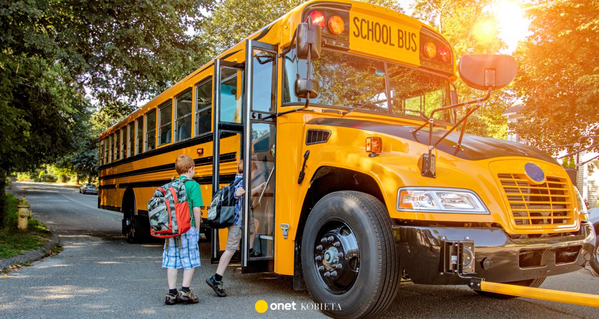 Uczeń z USA podał kartkę kierowcy autobusu. To była dramatyczna prośba