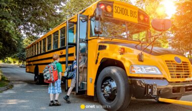 Uczeń z USA podał kartkę kierowcy autobusu. To była dramatyczna prośba