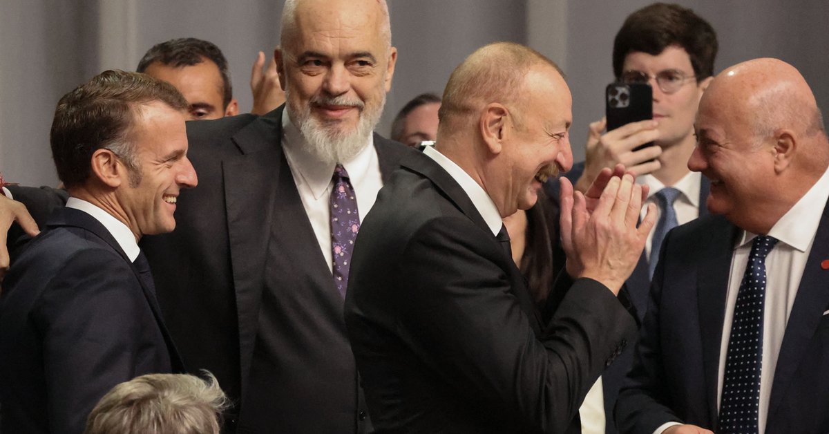 Donald Trump, prezydent USA, w Gabinecie Owalnym. Waszyngton, 30 września 2025 r.