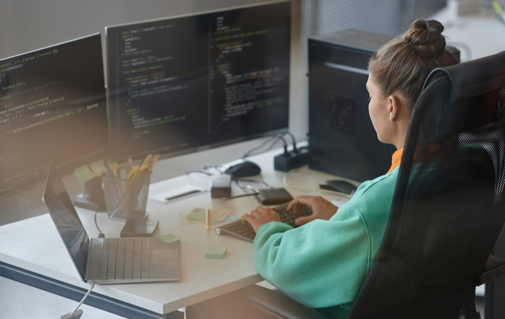 Branża ostrzega przed kryzysem. Specjalistów jest coraz mniej, a firmy tracą miliony