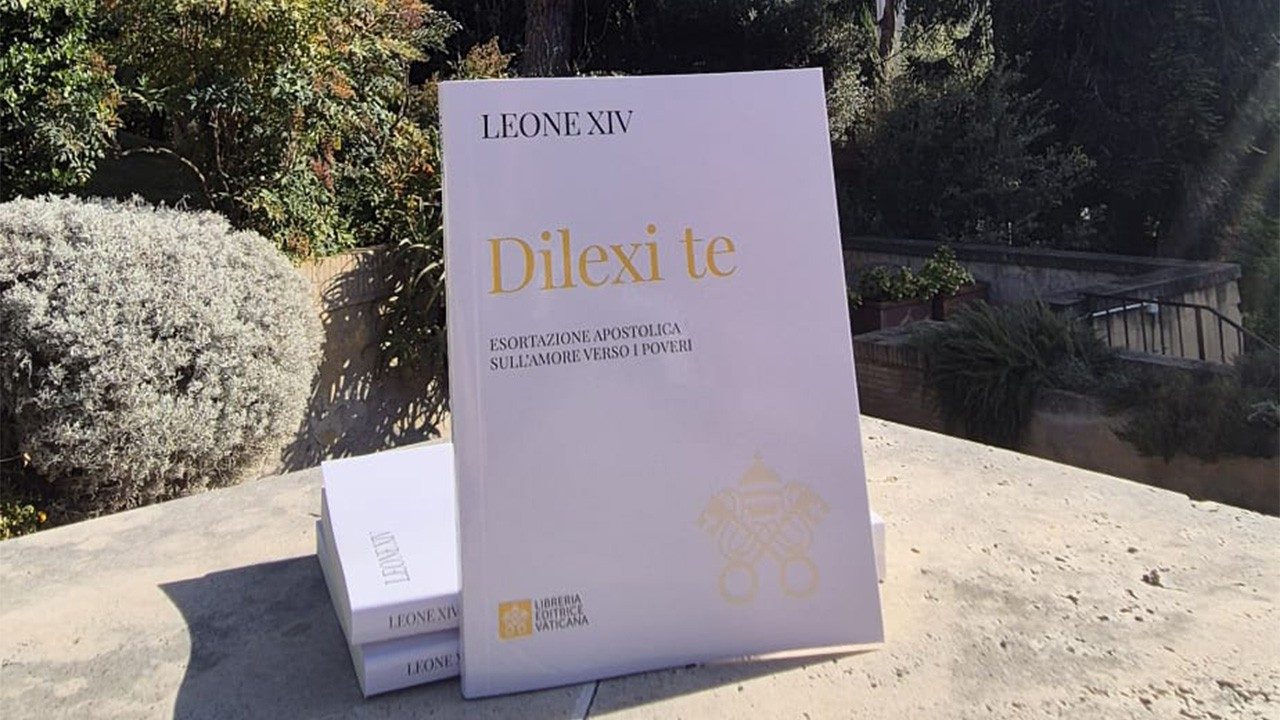 Leon XIV w Dilexi te: Nie można oddzielać wiary od miłości do ubogich