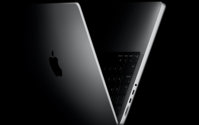 Apple MacBook Pro z czipem Apple M5 trafił do przedsprzedaży, ale bez zasilacza. Nowy laptop ma być lepszy w grach, AI i programach [3]