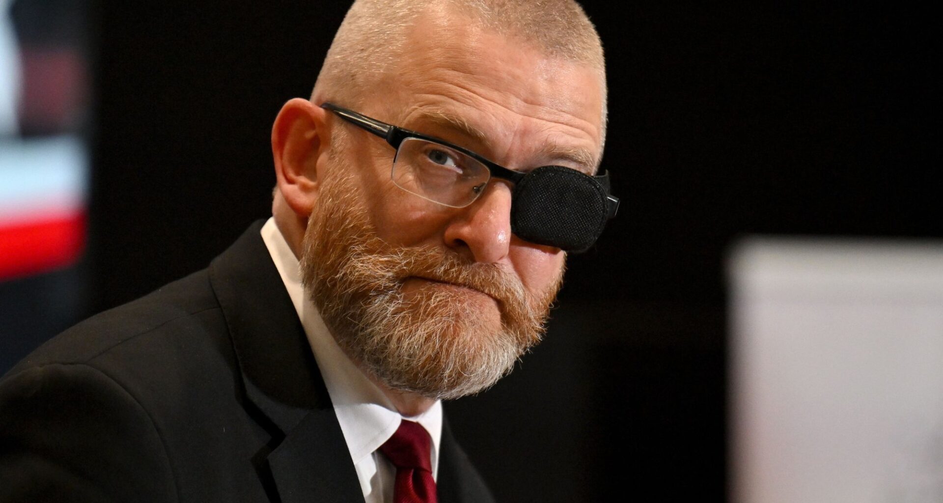 Sondaż CBOS. Partia Grzegorza Brauna czwartą siłą w Sejmie