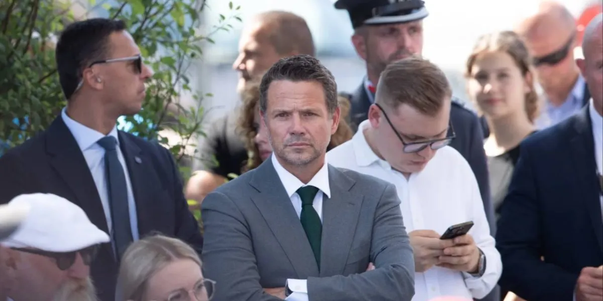 Trzaskowski miał iść w Marszu Niepodległości. Po kampanii - zmienił zdanie!