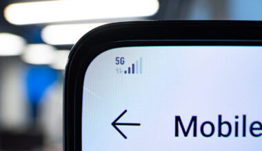 Widzisz ikonkę 5G w telefonie? Nie ciesz się, to wciąż może być LTE