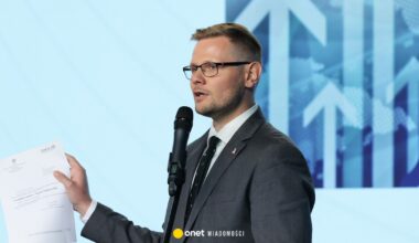 Afera z zakupem Pegasusa. Zmiana zarzutów dla Michała Wosia