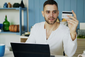 Popularny e-sklep ogłasił upadłość. Setki klientów bez zwrotów pieniędzy