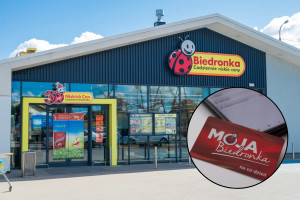 Karta Moja Biedronka ma tajemniczą opcję. Aby ją aktywować, trzeba najpierw zapłacić