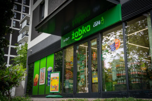 Żabka bije własne rekordy, 12 tysięcy sklepów w sieci