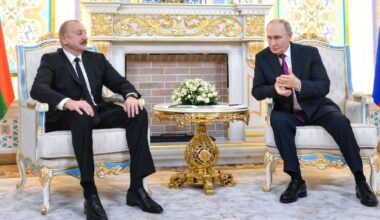 Ilham Alijew, prezydent Azerbejdżanu, i Władimir Putin, prezydent Rosji. Duszanbe, 10 października 2025 r.
