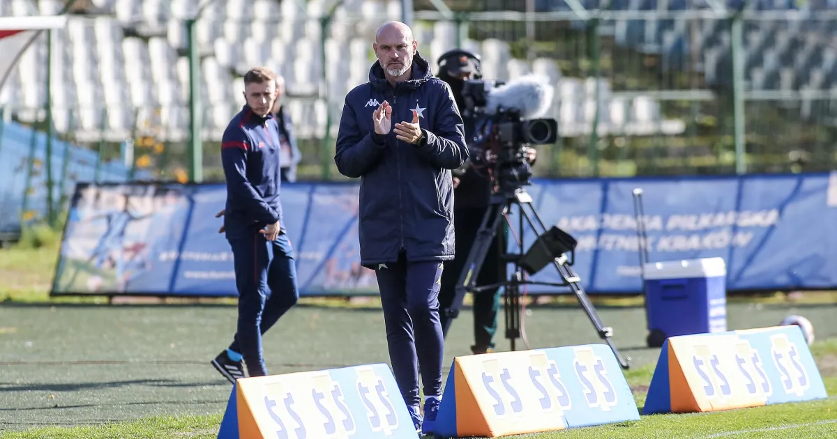 Wisła już myśli o Chrobrym. Trener przekazał wieści w sprawie Angela Rodado