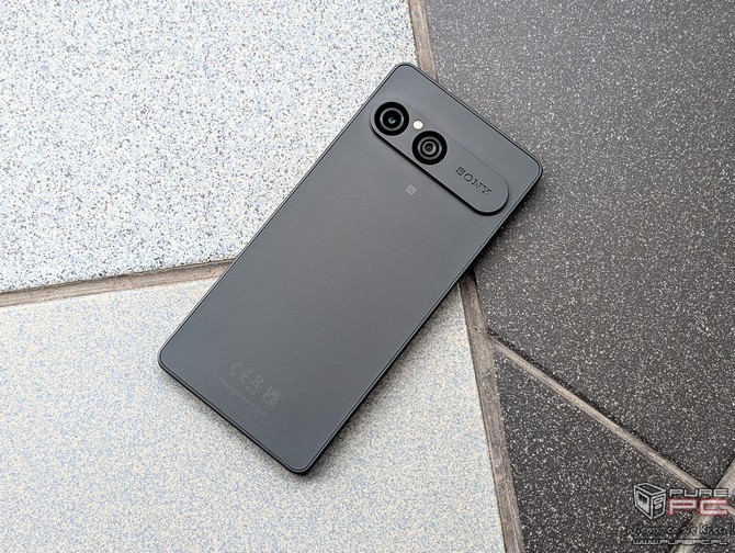 Test smartfona Sony Xperia 10 VII - solidny aparat, bateria 5000 mAh, mini-jack 3,5 mm i kompaktowa obudowa w stylu retro [nc1]