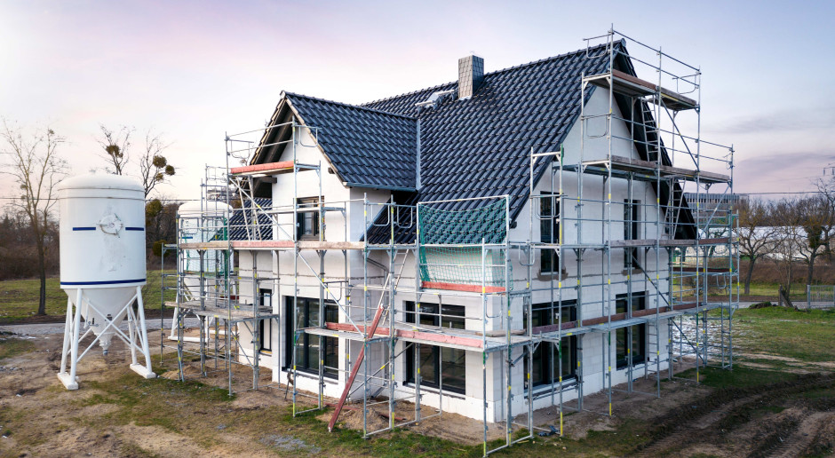 Właściciele działek szturmują urzędy. Rząd zawiesza kary za WZ-ki