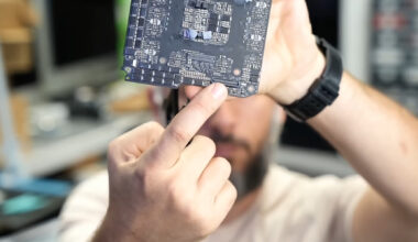 "Trzymajcie się jak najdalej” – ekspert krytykuje topową kartę NVIDII