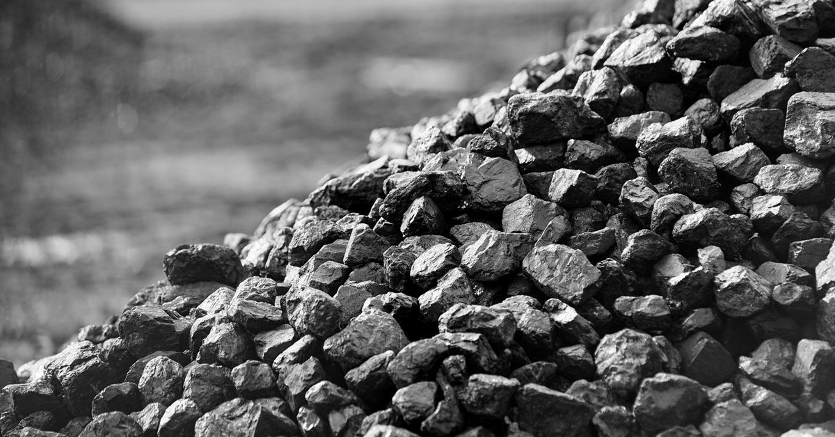 Rekordowe ceny opału przed zimą 2025. Kto nie zrobił zapasu, żałuje