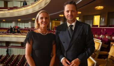 Rafał Trzaskowski z żoną na gali chopinowskiej. Wszyscy patrzyli na Małgorzatę