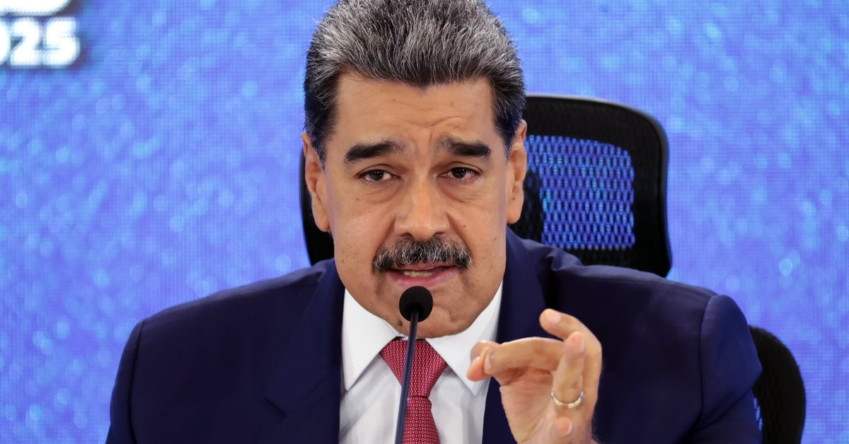 Amerykańskie bombowce leciały w stronę Wenezueli. Maduro błaga Trumpa o pokój