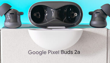 Recenzja Google Pixel Buds 2a. Bardziej opłacalne od modelu Pro 2, choć można to docenić dopiero podczas używania