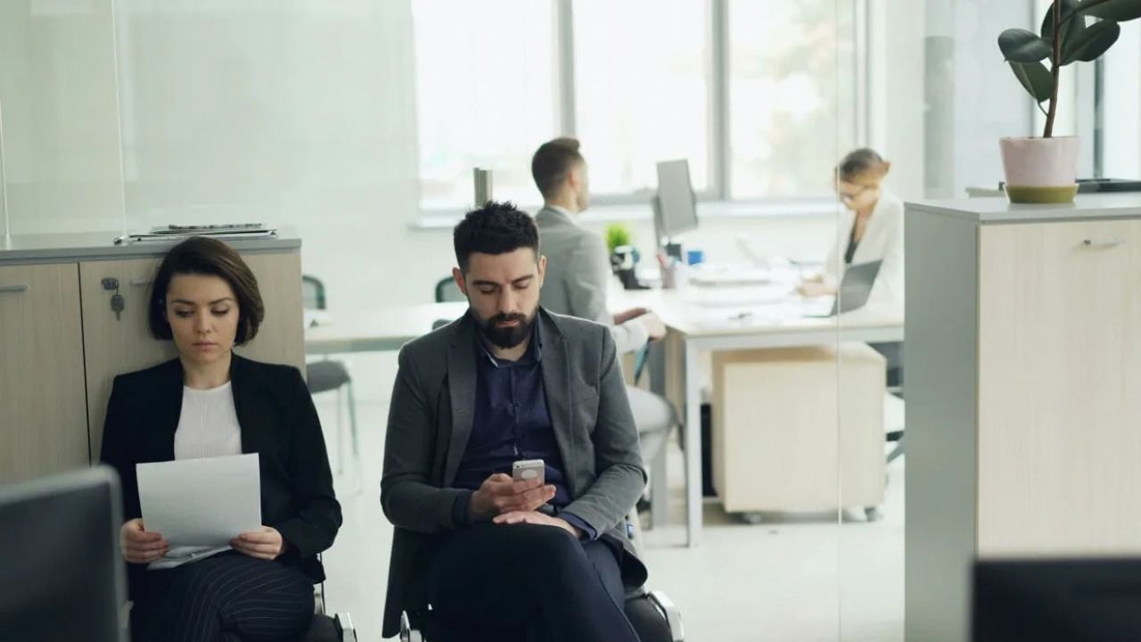Ponad 26% twórców gier z Europy straciło pracę w ostatnim roku. Chcąc znaleźć nową, godzą się na coraz gorsze oferty