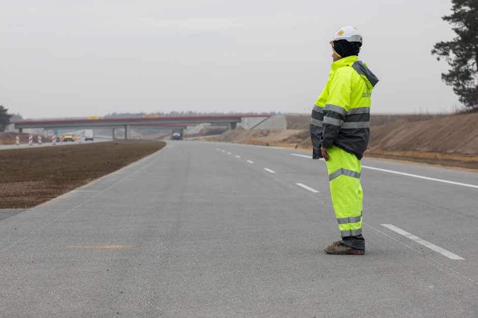 Czołowa polska spółka budowlana z niewielkim spadkiem zysku. Mocno wchodzi w nowy obszar działalności