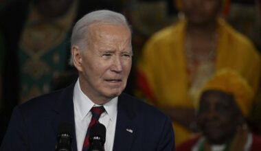 Joe Biden walczy z nowotworem. Nowe informacje o leczeniu byłego prezydenta USA - Onet