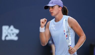 Jest komunikat ws. meczu Świątek. Znamy dokładną godzinę - SportoweFakty