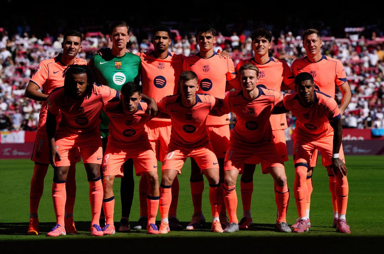 Nie zostawił suchej nitki na graczu Barcelony. "Musi go sprzedać" - SportoweFakty