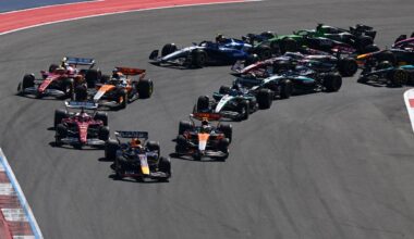 Verstappen poza zasięgiem rywali w F1. Ferrari zaskoczyło strategią