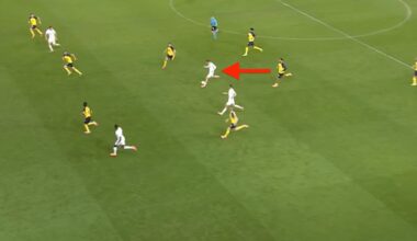 Magiczne podanie Zielińskiego. Polak brał udział w demolce w Lidze Mistrzów [WIDEO]
