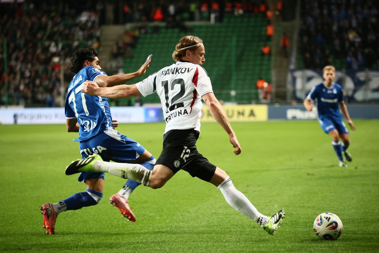 Piłkarze w obronie Edwarda Iordanescu. "To zawodnicy są problemem"