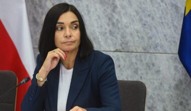 Skandal i wulgaryzmy na sejmowej komisji. Posłanka komentuje