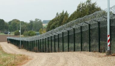 Estonia zamyka przejście graniczne z Rosją. Żołnierze na horyzoncie - Onet