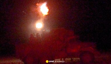 Pojechali do strefy śmierci w Ukrainie. "O mój Boże! Żyjesz?"