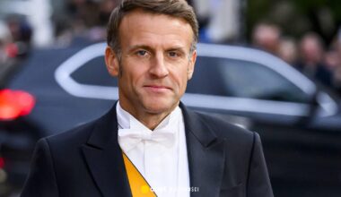 Francuska farsa. Macron wciąż się miota, ale tego pożaru nie ma jak ugasić