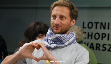 Ciemne chmury nad posłem Sterczewskim. "Może wylecieć z list wyborczych"