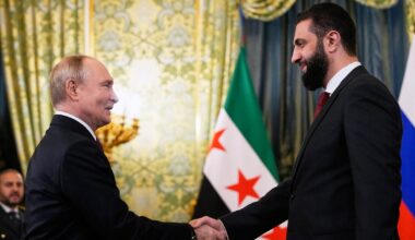 Władimir Putin i Ahmad asz-Szara na Kremlu, Moskwa, 15 października 2025 r.