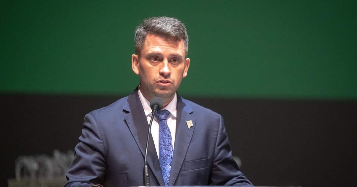 Skandaliczne słowa na sejmowej komisji. Poseł nie wiedział, że ma włączony mikrofon - Onet