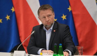 Atak na biuro PO. Szef MSWiA o szczegółach zatrzymania sprawcy