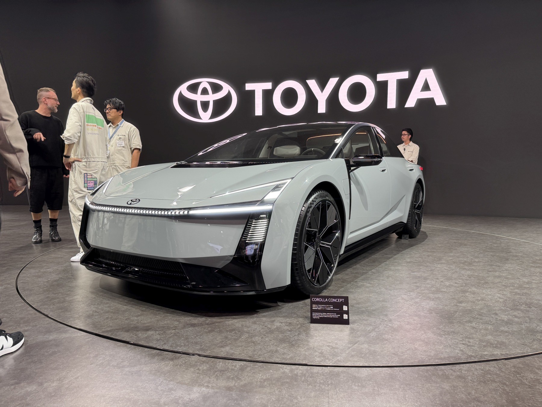 Koncepcyjna Toyota Corolla na 2025 Japan Mobility Show