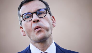 "Ambaras" w PiS pod osłoną nocy. Morawiecki wyjdzie z PiS i założy partię?