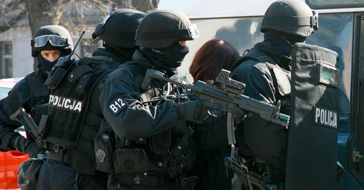 Drony, huk i dym w centrum Warszawy. Znamy szczegóły ćwiczeń służb