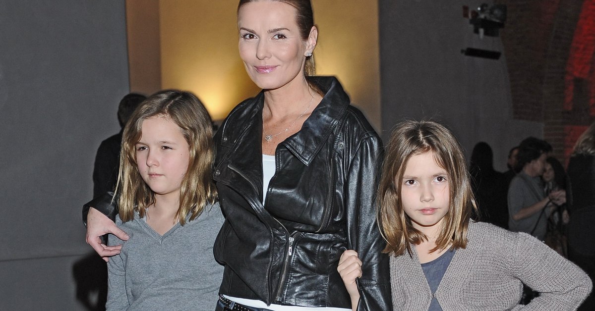 Hanna Lis z córkami (2009)