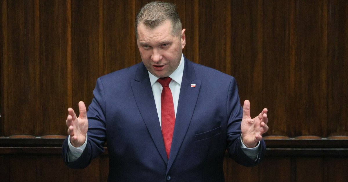 Przemysław Czarnek ostro o ekscesach w sejmowej restauracji. "Wara od naszych posłów!"