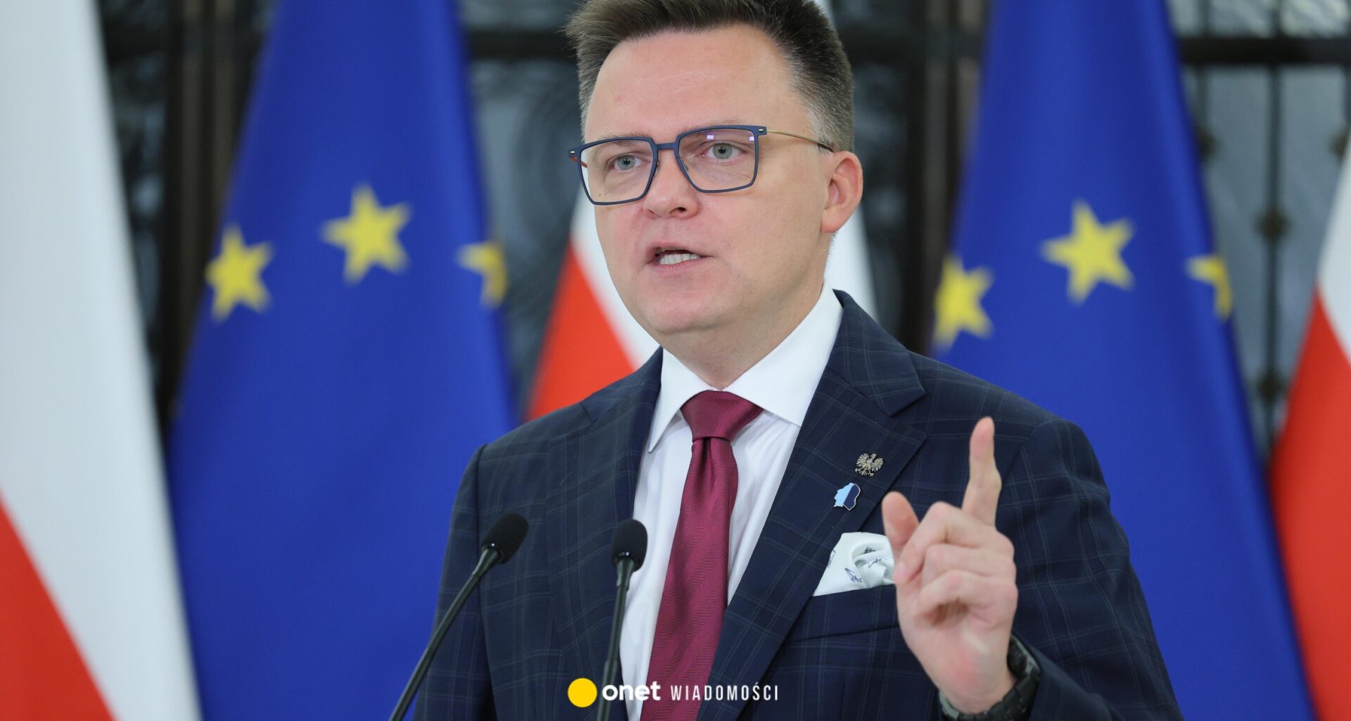 Mówił o "zamachu stanu". Prokuratura przesłucha Szymona Hołownię