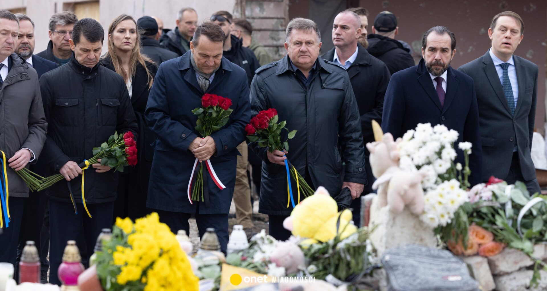 Nieoczekiwana wizyta Radosława Sikorskiego w Ukrainie. Otrzymał prestiżowy tytuł