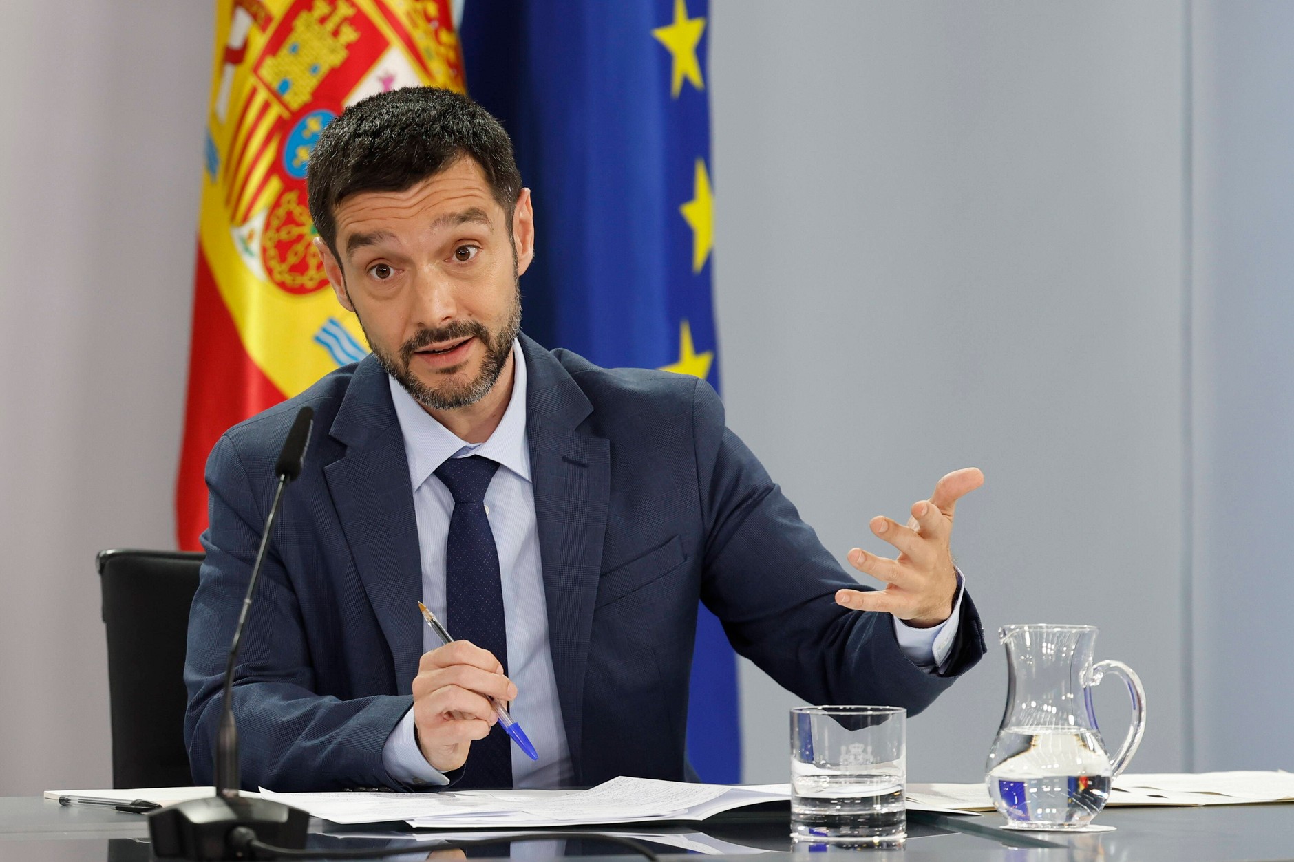 Hiszpański minister ds. konsumenckich Pablo Bustinduy. Madryt, Hiszpania, 1 lipca 2025 r.