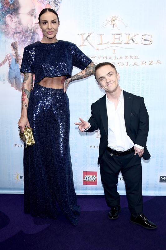 Mini Majk, Ata Postek