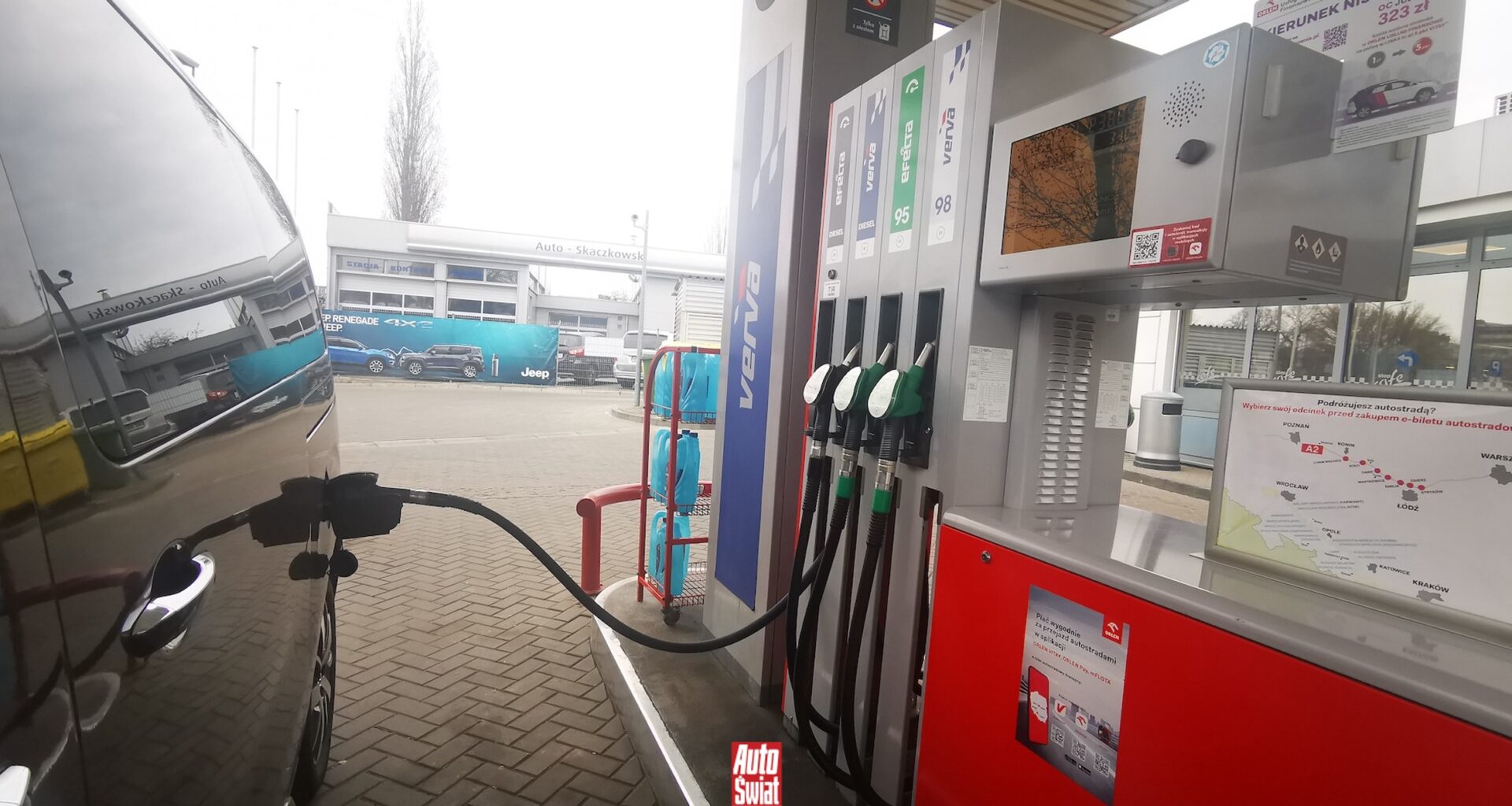 Ceny paliw na Wszystkich Świętych jednak spadną. Orlen uruchamia dużą promocję